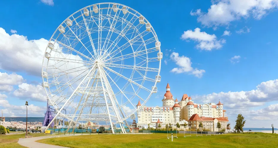 Колесо обозрения делает курорты и туристические зоны незабываемыми