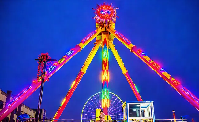 Маятник аттракцион: Индивидуальная световая система