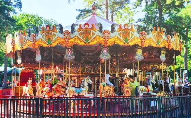 Классическая Карусель Аттракцион всегда актуальна