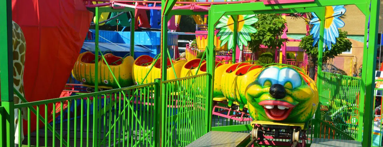 Руководство по подбору аттракциона Гусеница в зависимости от типа локации